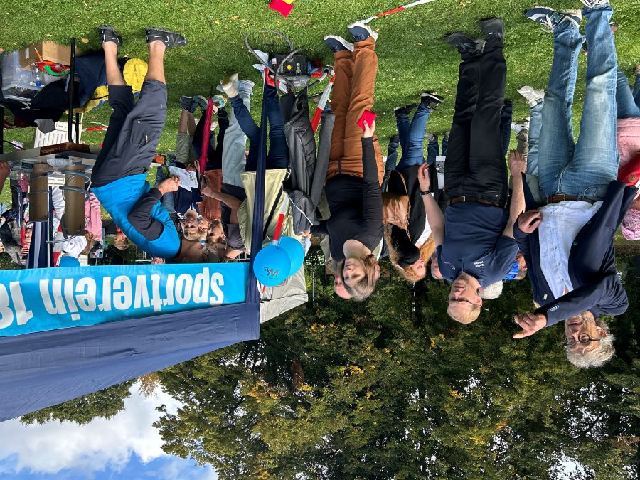 auch der Bürgermeister versucht es