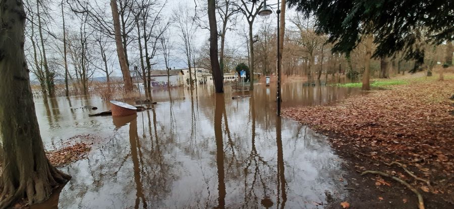 Hochwasser 1