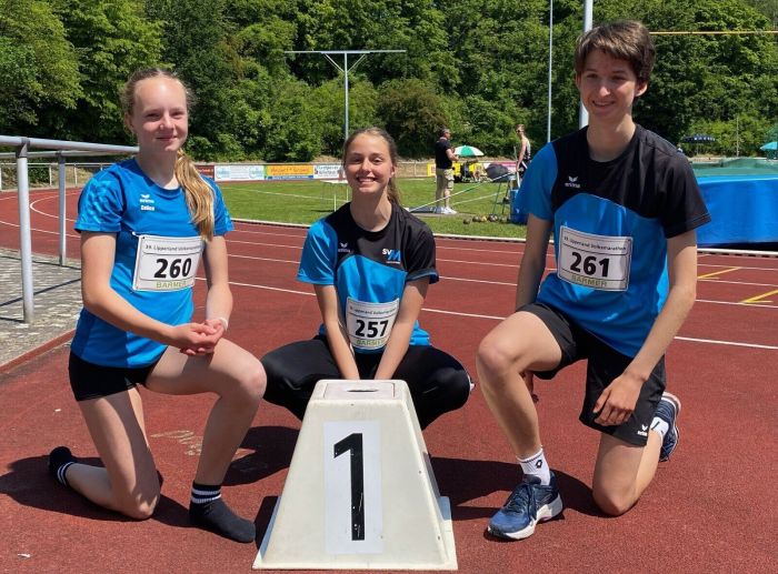 Celina GossenKatharina Schnabvel und Annika Pietsch 3 OWL Tutel klein